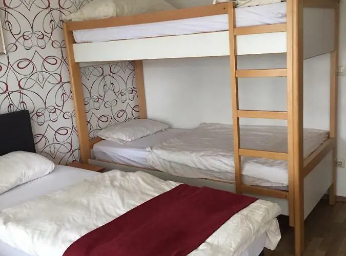 Gasthuis Haus Bergfrieden 3*